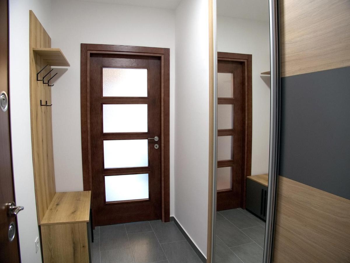 Adriatic Apartment Бар Экстерьер фото