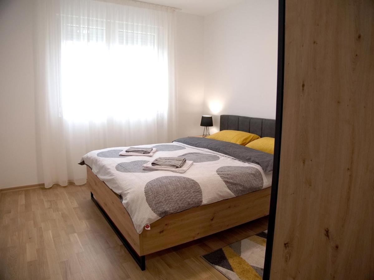 Adriatic Apartment Бар Экстерьер фото