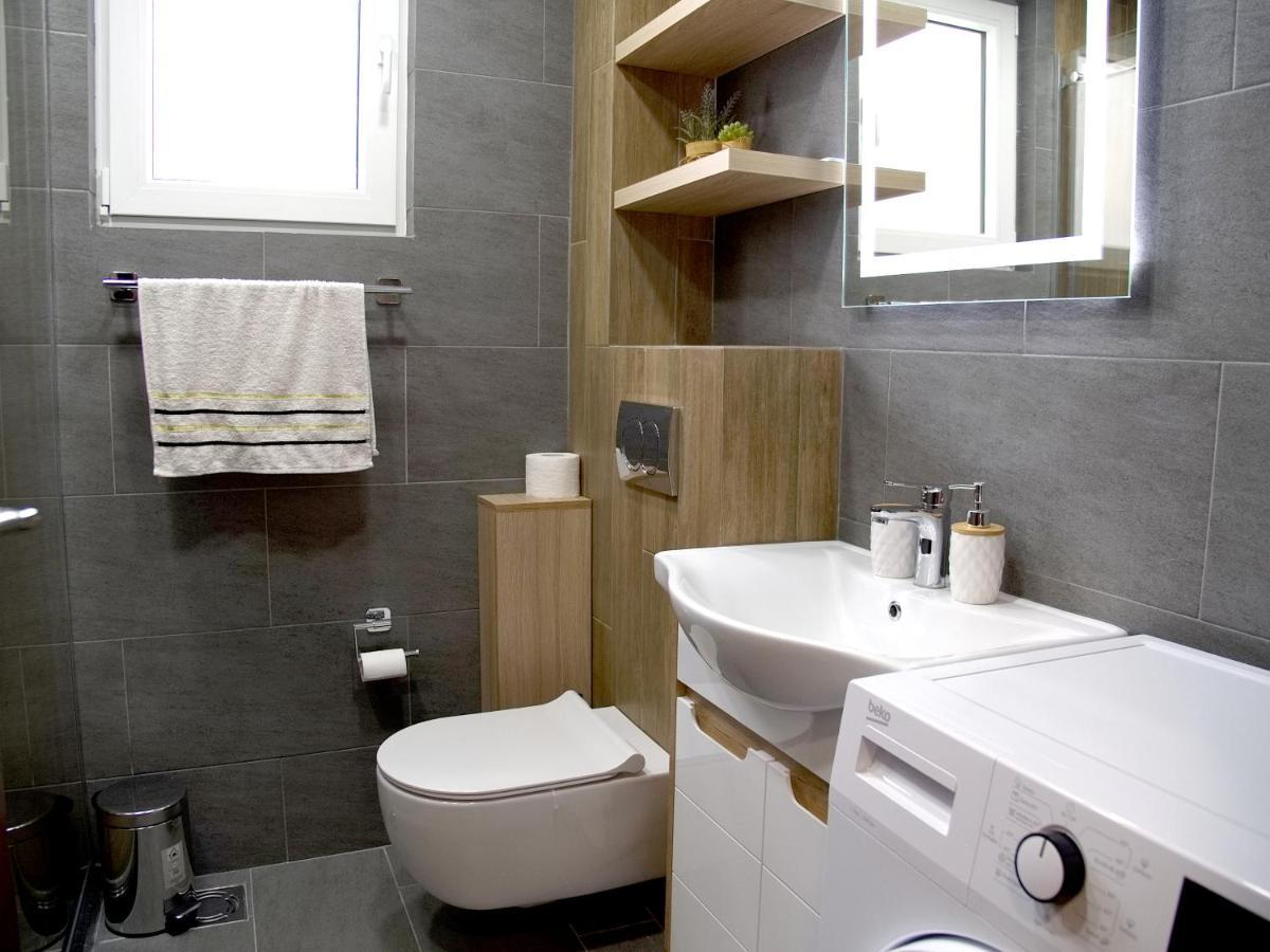 Adriatic Apartment Бар Экстерьер фото