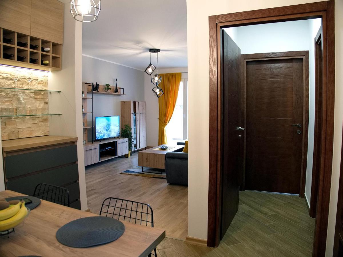 Adriatic Apartment Бар Экстерьер фото