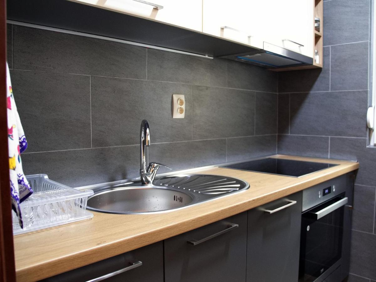 Adriatic Apartment Бар Экстерьер фото