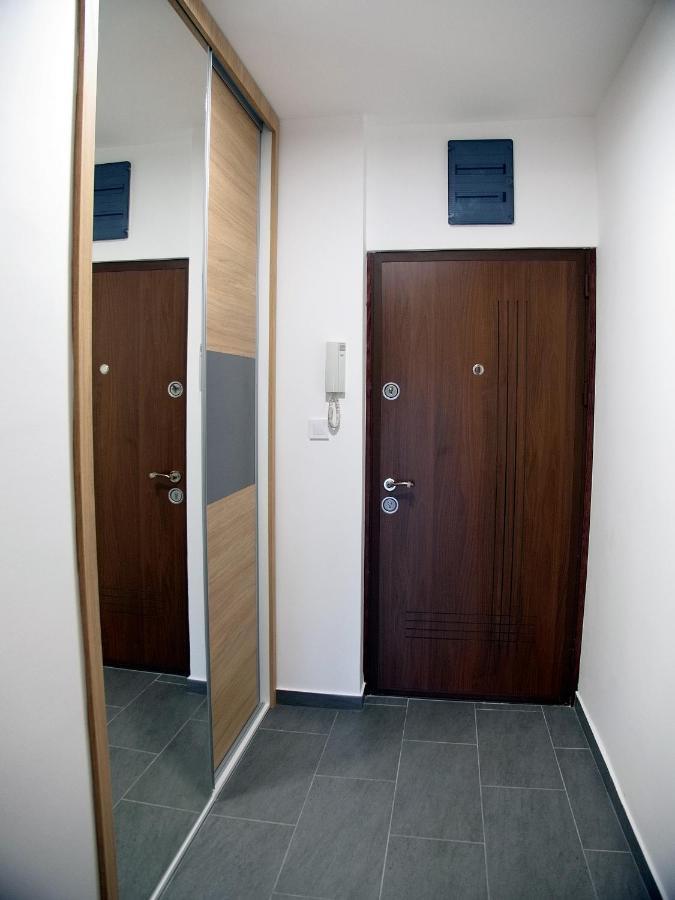 Adriatic Apartment Бар Экстерьер фото