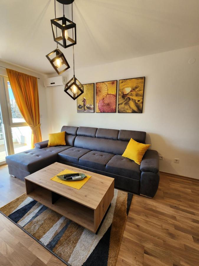 Adriatic Apartment Бар Экстерьер фото