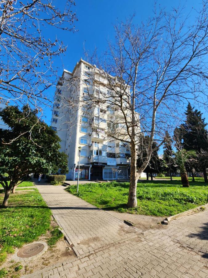 Adriatic Apartment Бар Экстерьер фото