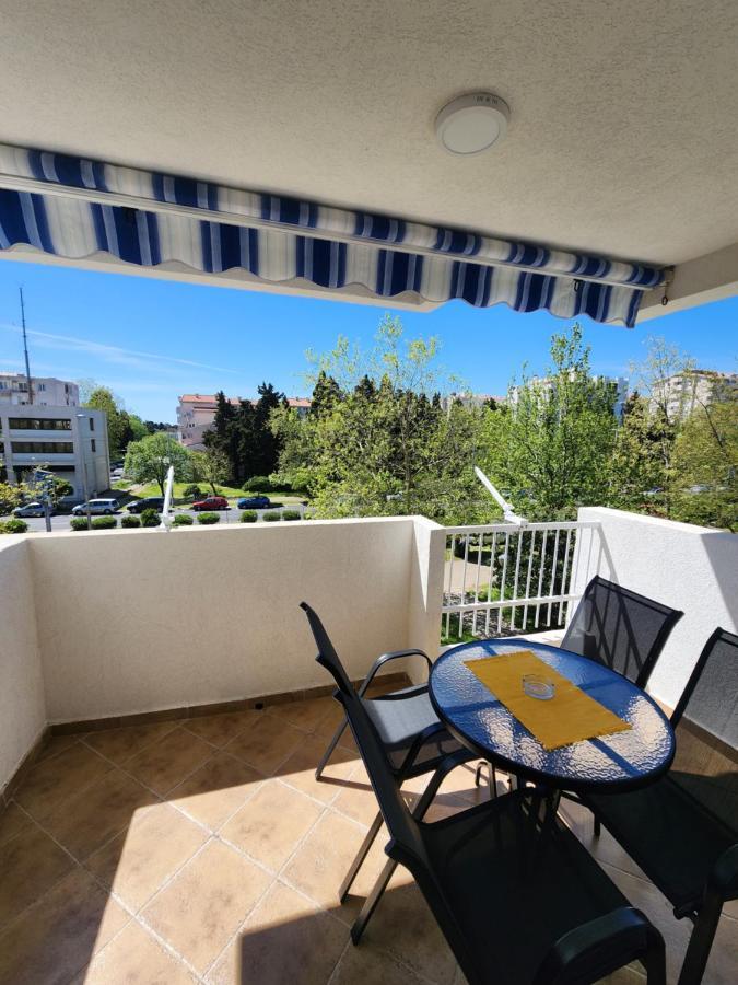 Adriatic Apartment Бар Экстерьер фото